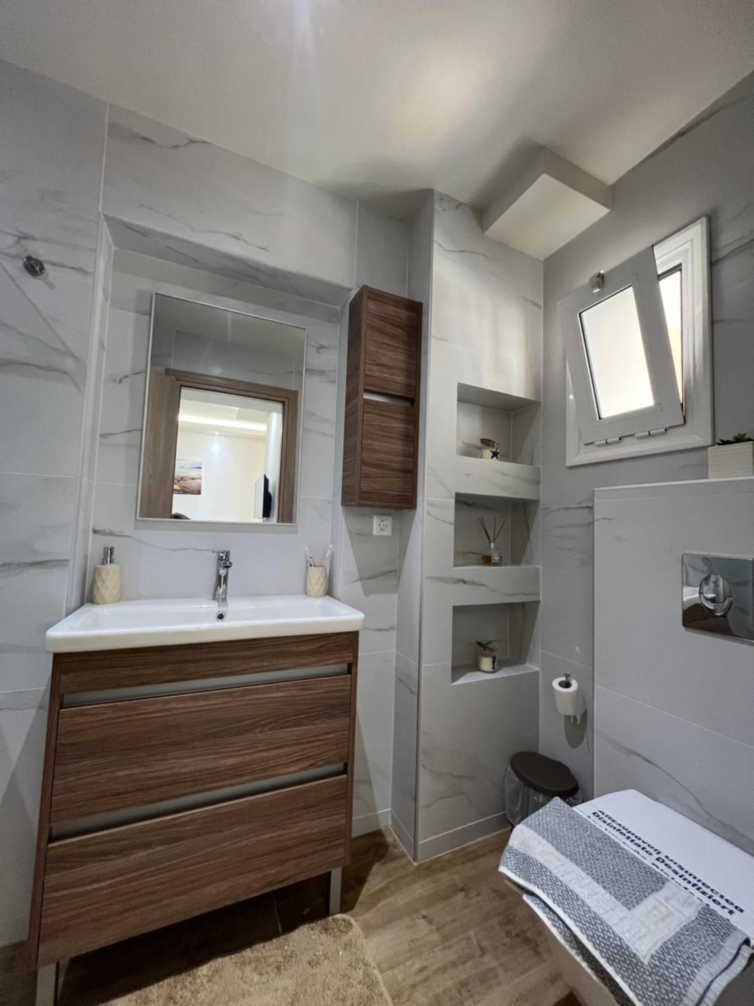 Sea View Apts & Suites By Pachiplex Малиа Екстериор снимка