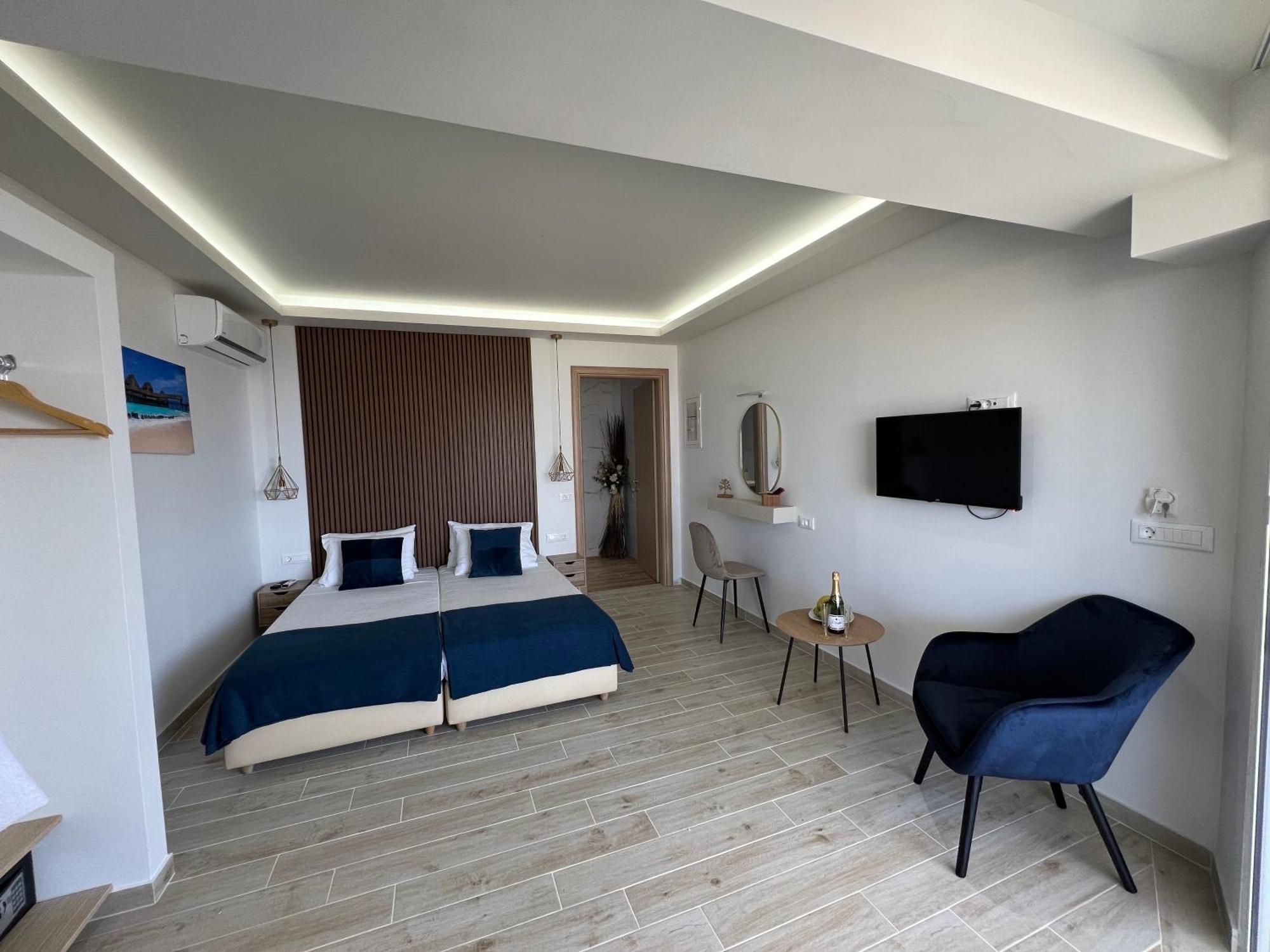 Sea View Apts & Suites By Pachiplex Малиа Екстериор снимка